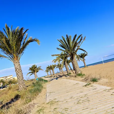 Отель Carlton Playa Дения